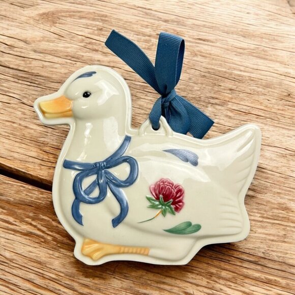 Lenox Other - Lenox Duck Poppies design from the Blue Barnyard Collection